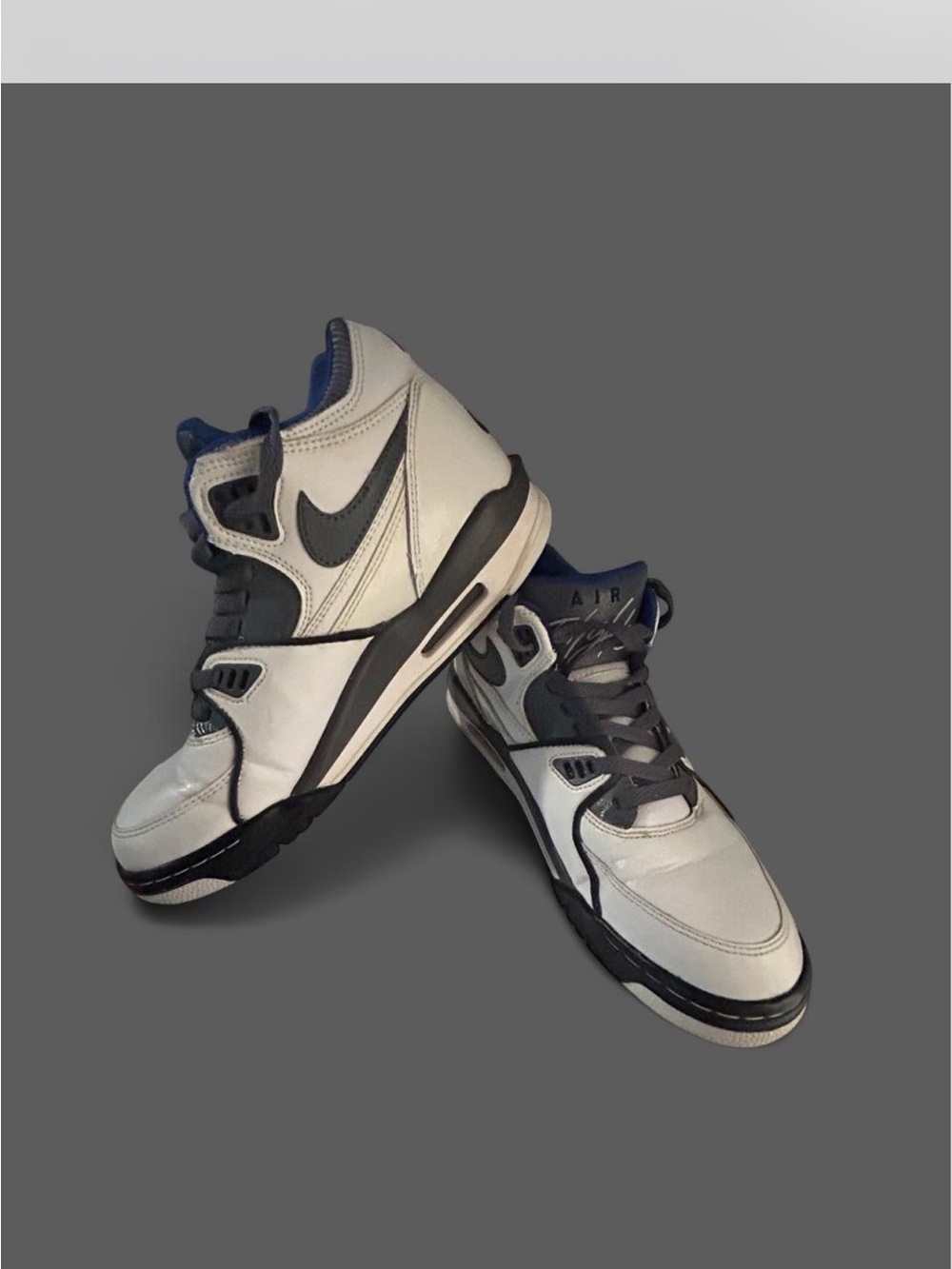 Nike Men’s White & Navy Mid-Top Air Basketball Sneakers